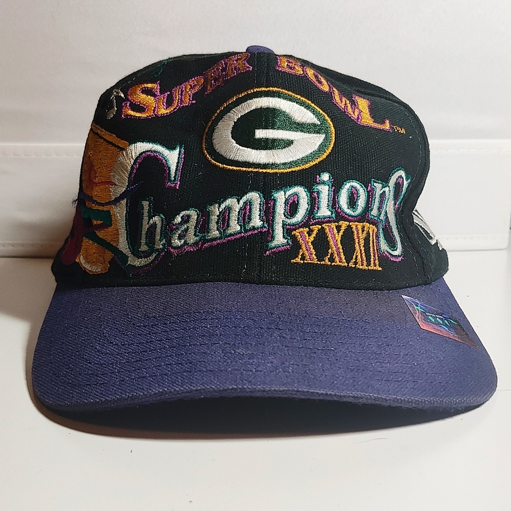 Superbowl XXXI Green Bay Packers in NOLA hat